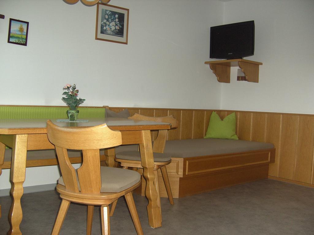 Ferienwohnung Hippach - Monika Sporer エクステリア 写真